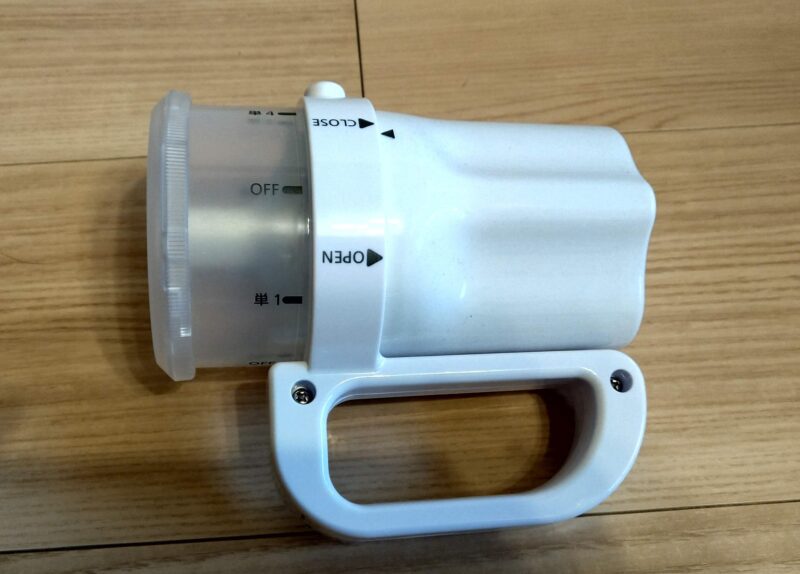 パナソニック 電池がどれでもライト