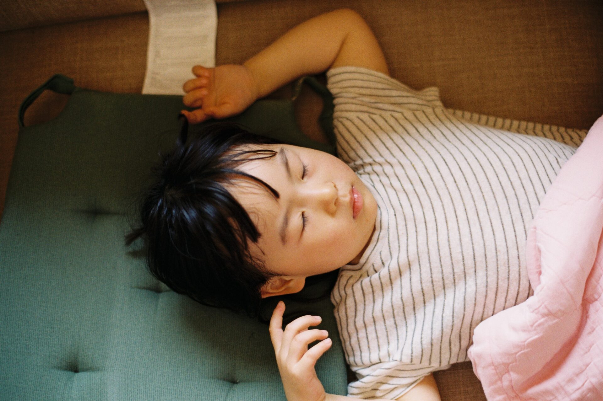 子供　寝る