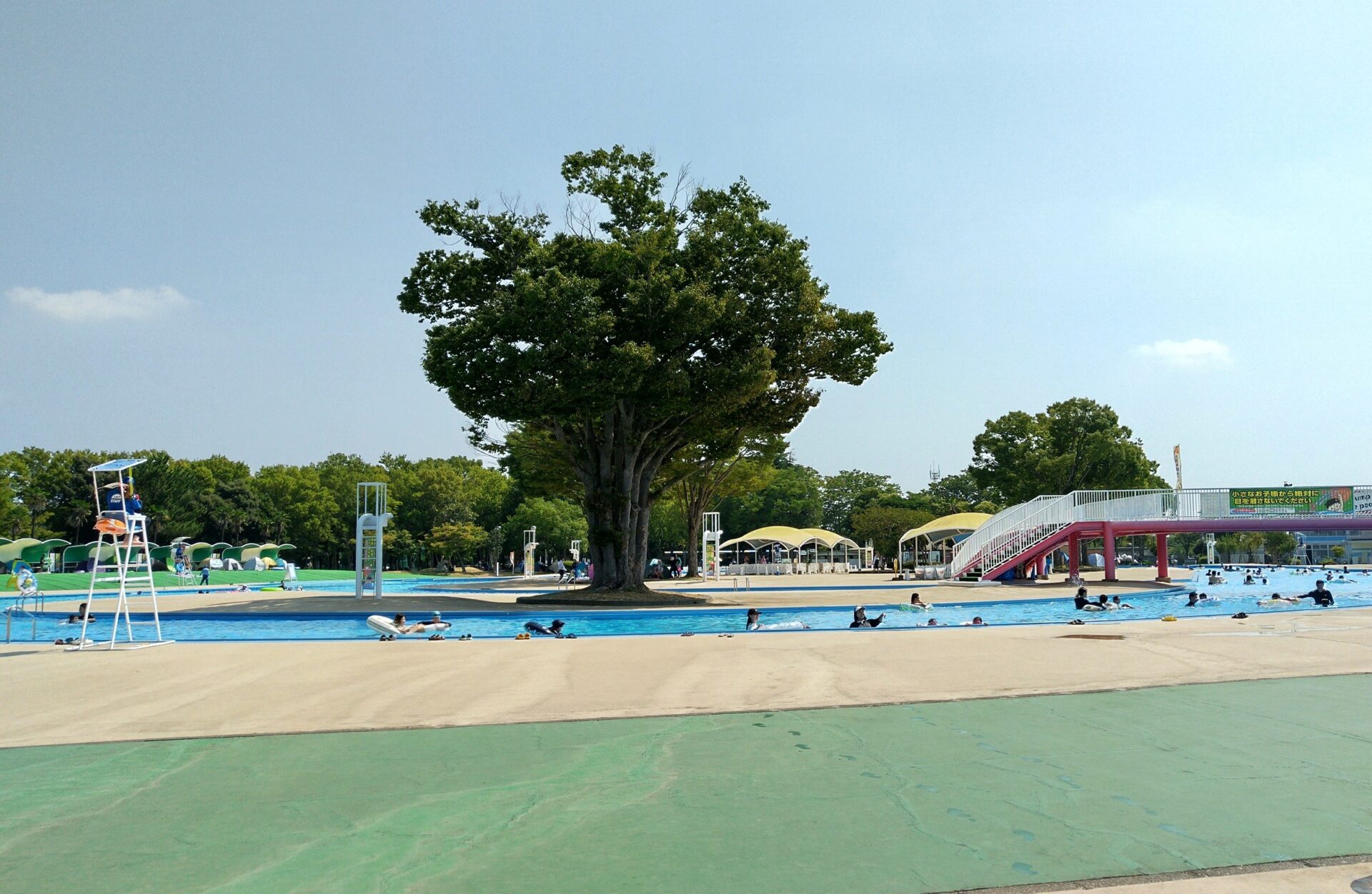 しらこばと水上公園　プール　レジャー