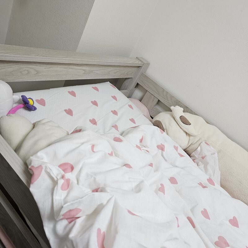 IKEA　布団カバーセット　ハート　ピンク　子供部屋　女の子　ロフトベッド