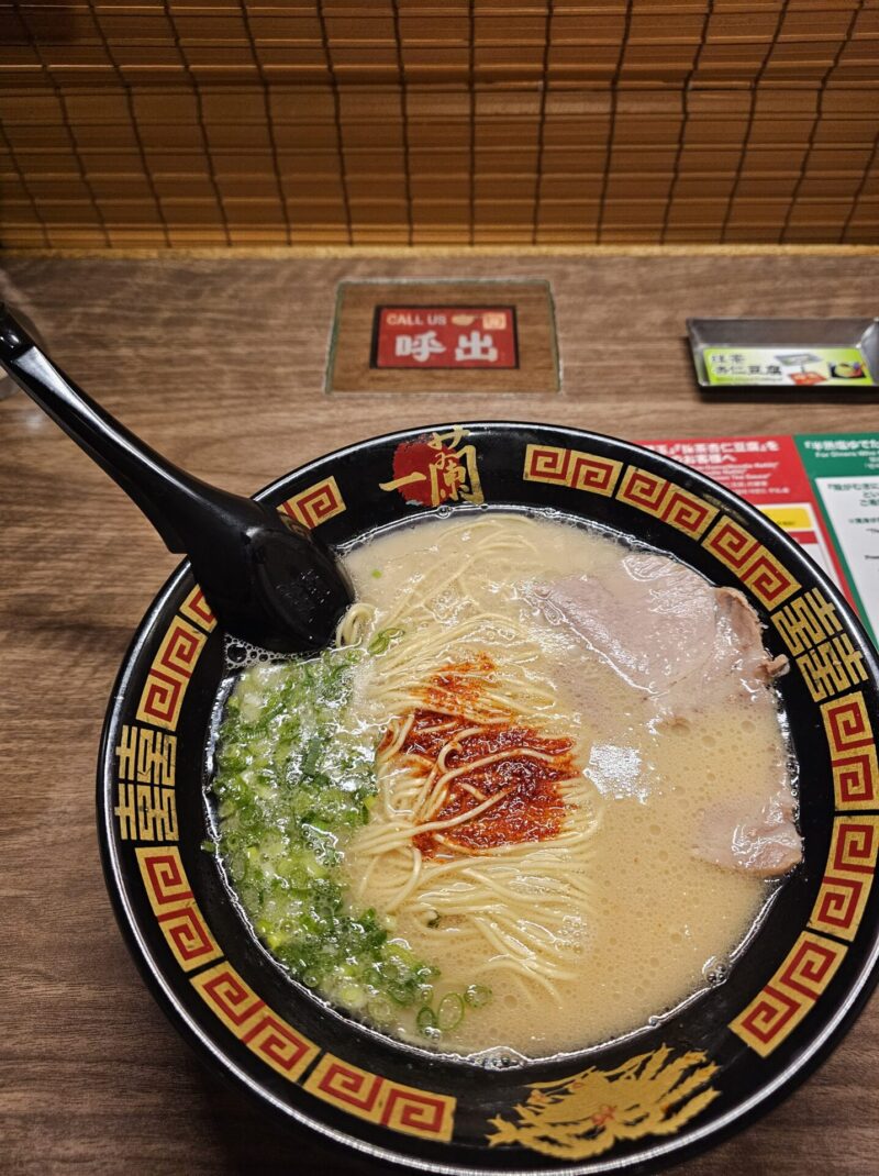 原宿　一蘭　ラーメン