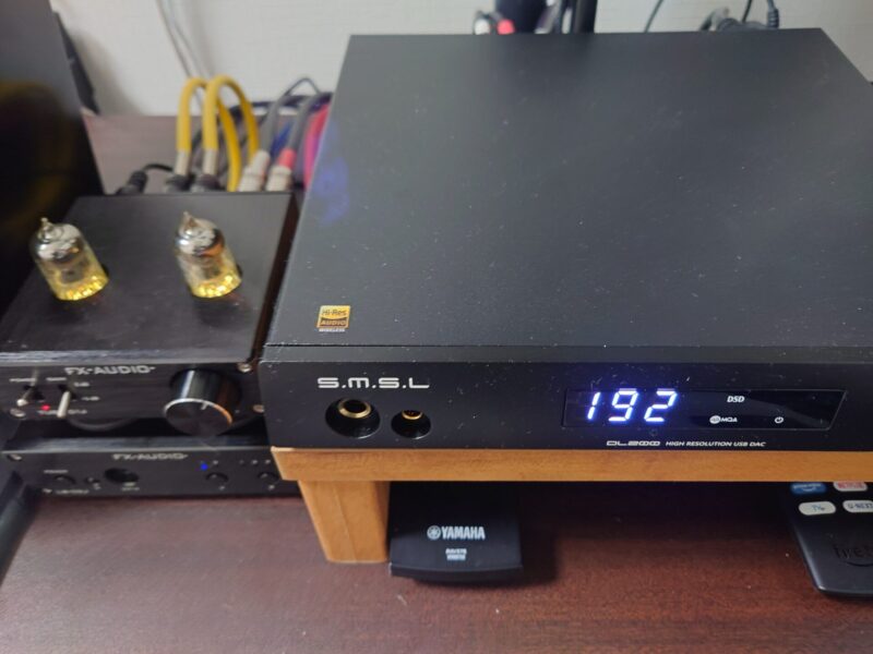 オーディオ　SMSL